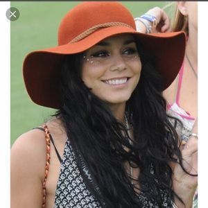 🎉Lovely Bird Biarritz Felt Hat🎉